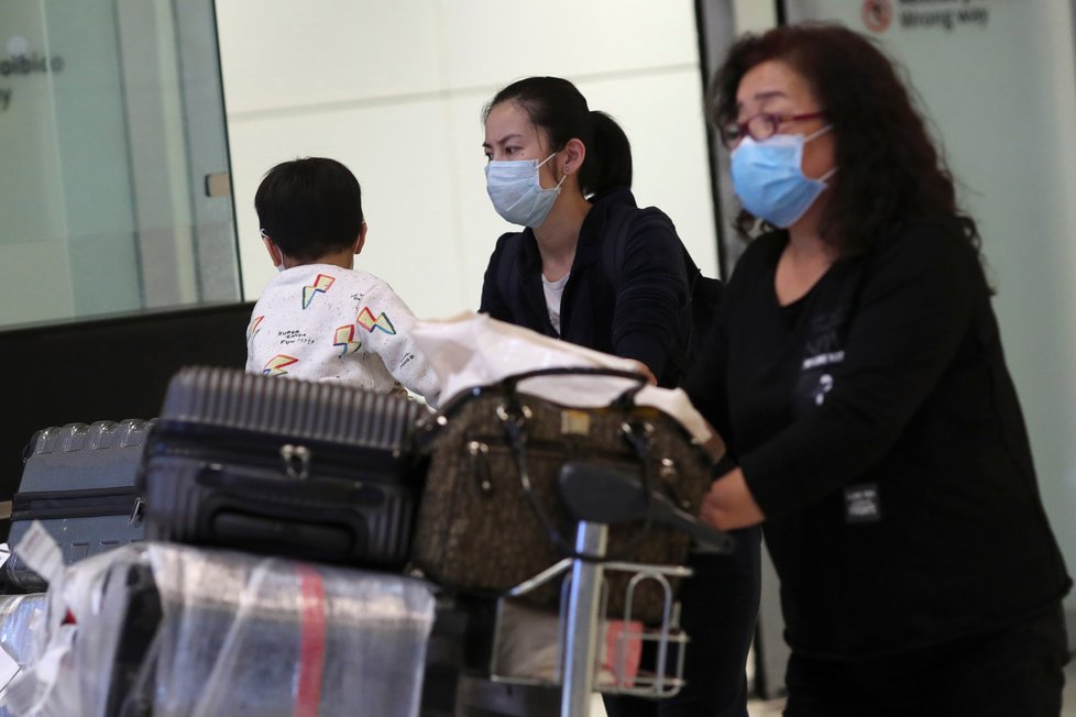 Obavy ze šíření koronaviru: Cestující z Číny v brazilském Sao Paulu