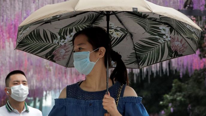 Z Číny se smrtící virus rozšířil do celého světa