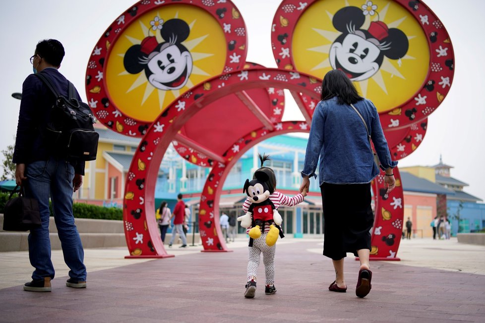 V čínské Šanghaji otevře zábavní park Disneyland.