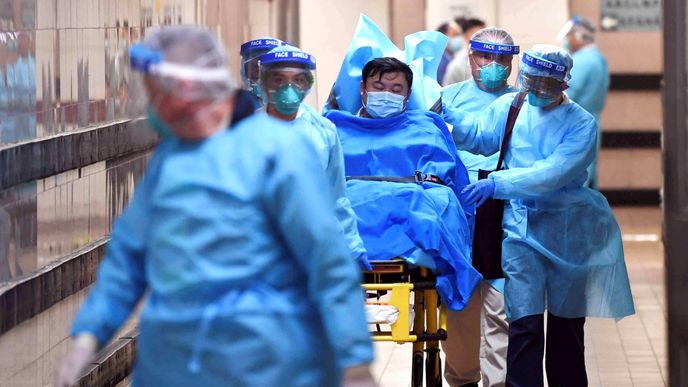 Koronavirus ohrožuje Číňany. A už nejen je...