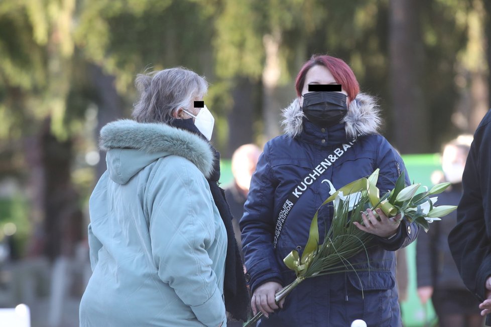 Pohřeb sestřičky z jihlavské nemocnice, která podlehla koronaviru (18. 11. 2020).