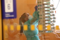 Boj s koronavirem v Praze: Počet hospitalizovaných se od ledna zdvojnásobil