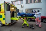 Převoz pacientky z nemocnice v Ústí nad Orlicí do Polska.