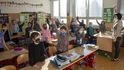 Koronavirus v Česku: Děti se po měsíční pauze vrací do školy (18.11.2020)