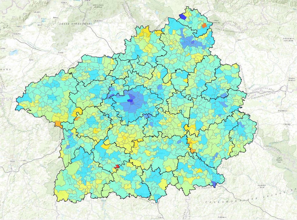 Žlutě jsou vyznačeny oblasti, do kterých přicestovalo o 60 % více lidí než obvykle. Jde hlavně o Posázaví a Křivoklátsko. Data jsou v tomto případě z pátku 20. 3. 2020.
