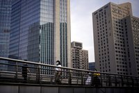 Čína omezuje mrakodrapy. Mohou dosáhnout jen 150 metrů ve městech se 3 miliony lidí