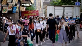 Přelidněná Čína opět eviduje vzrůst počtu obyvatel, reagovala na nesprávnou zprávu listu Financial Times