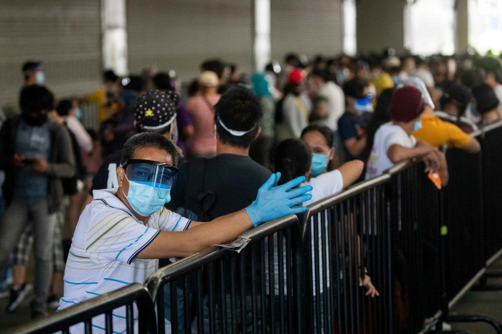 Testování na koronavirus na Filipínách.