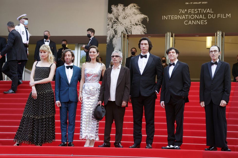 Ve francouzském Cannes odstartoval 74. ročník mezinárodního filmového festivalu, (6.07.2021). Ve francouzském Cannes odstartoval 74. ročník mezinárodního filmového festivalu, (6.07.2021).
