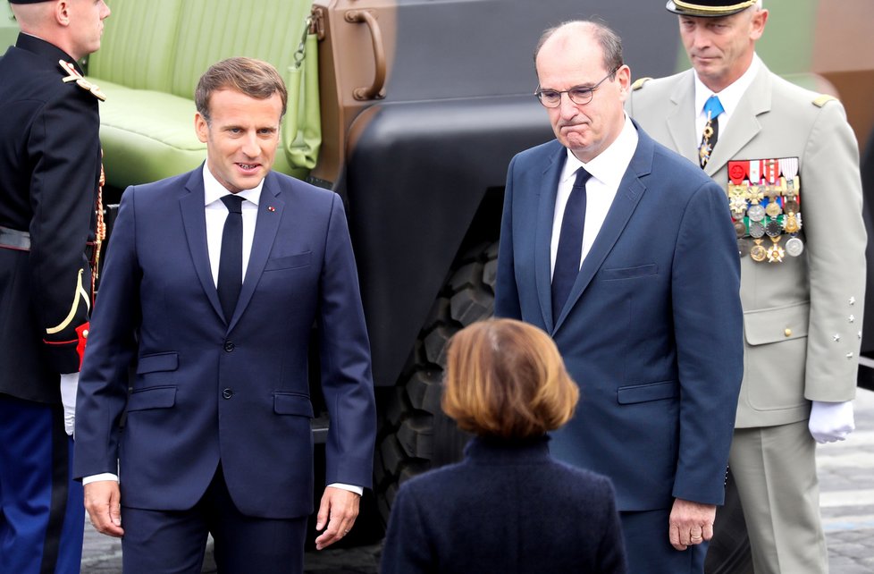 Prezident Emmanuel Macron s manželkou Brigitte během oslav Dne Bastily (14.07.2020)