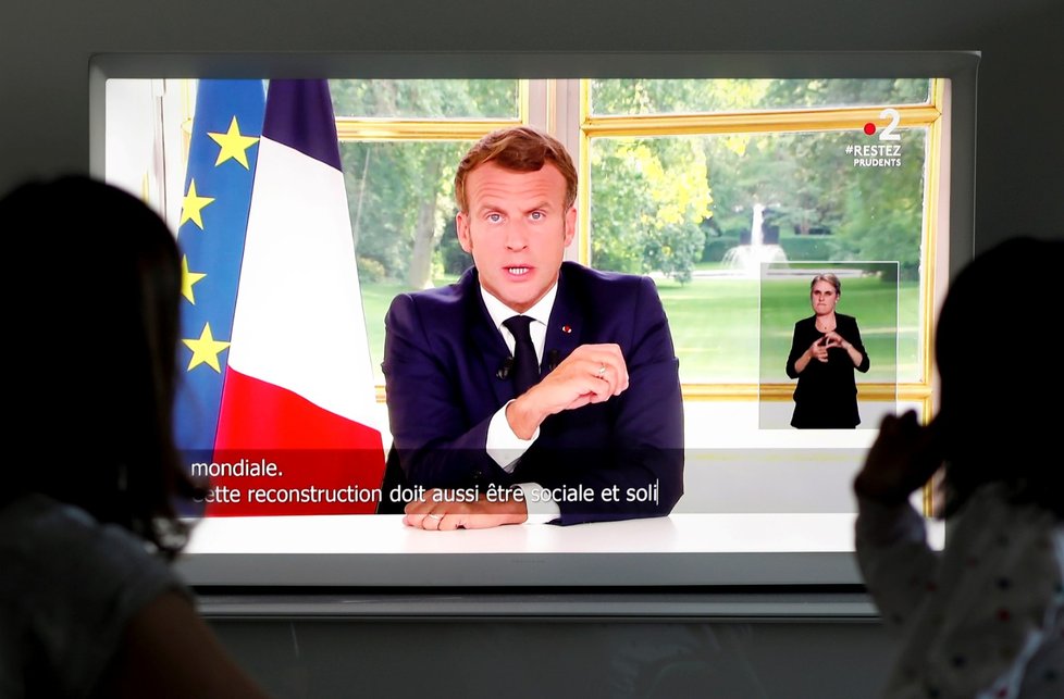 Macronův projev k uvolňování opatření (14. 6. 2020)