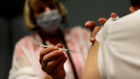 Koronavirus ve Francii: Očkování