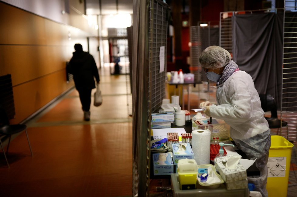 Pandemie koronaviru ve Francii (10.12.2020)