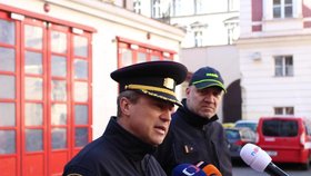 Ředitel pražských hasičů Roman Hlinovský potvrdil nákazu u dvou mužů ze sboru.
