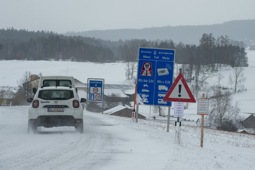 Kontroly na hranicích s Rakouskem