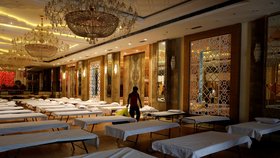 Koronavirus v Indii: Dillí promění 25 luxusních hotelů na nemocnice.