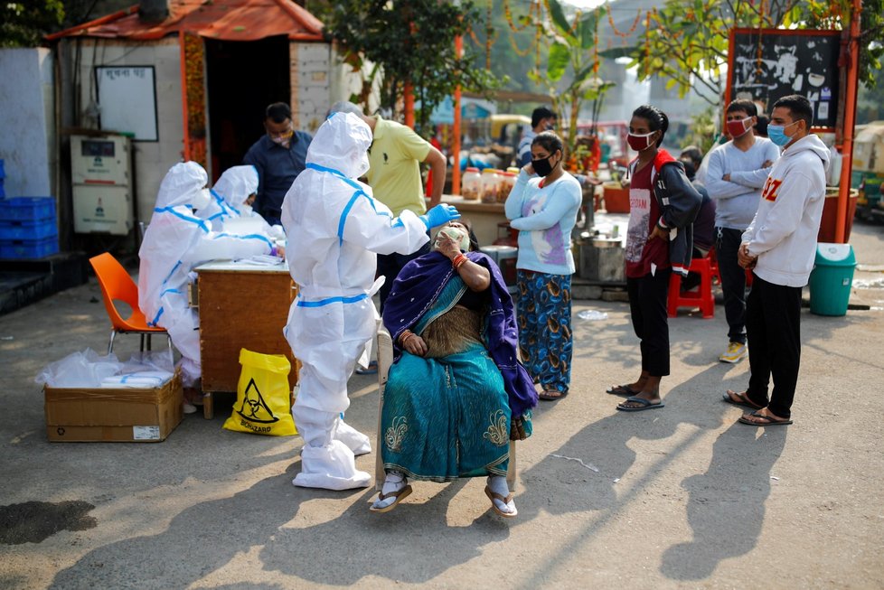 Koronavirus v Indii: Testování