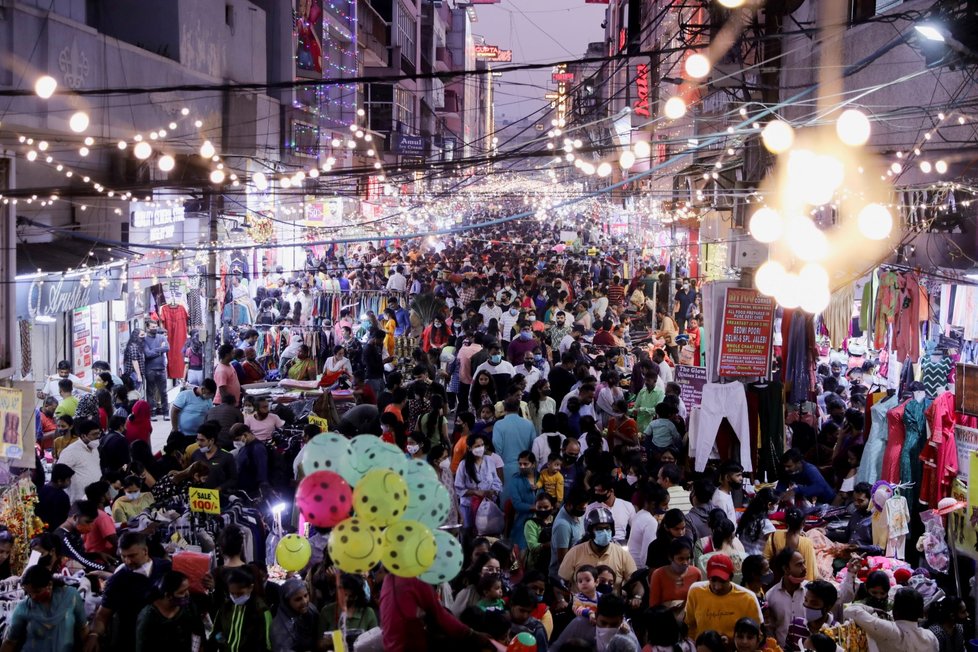 Takto v Indii slaví Díválí, hinduistický svátek. (31. 10. 2021)