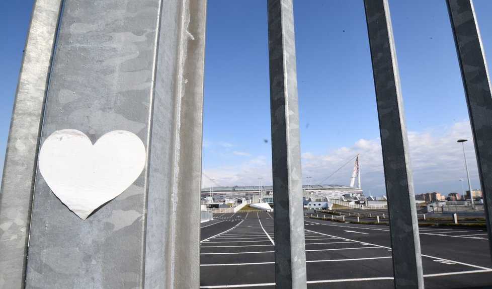 Stadion v Turíně je kvůli nebezpečí koronaviru zavřený. (29.2.2020)