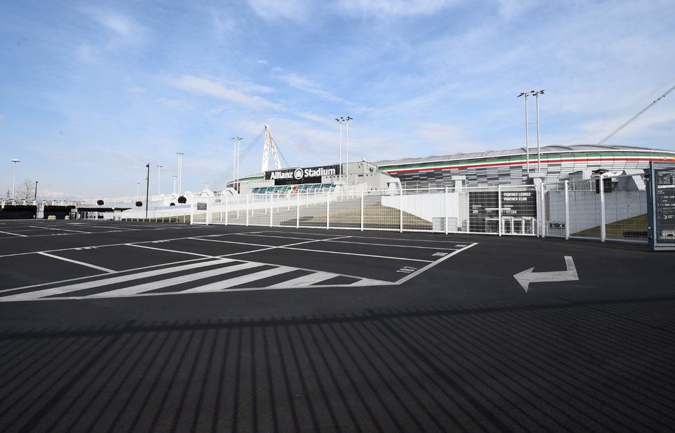 Stadion v Turíně je kvůli nebezpečí koronaviru zavřený. (29.2.2020)