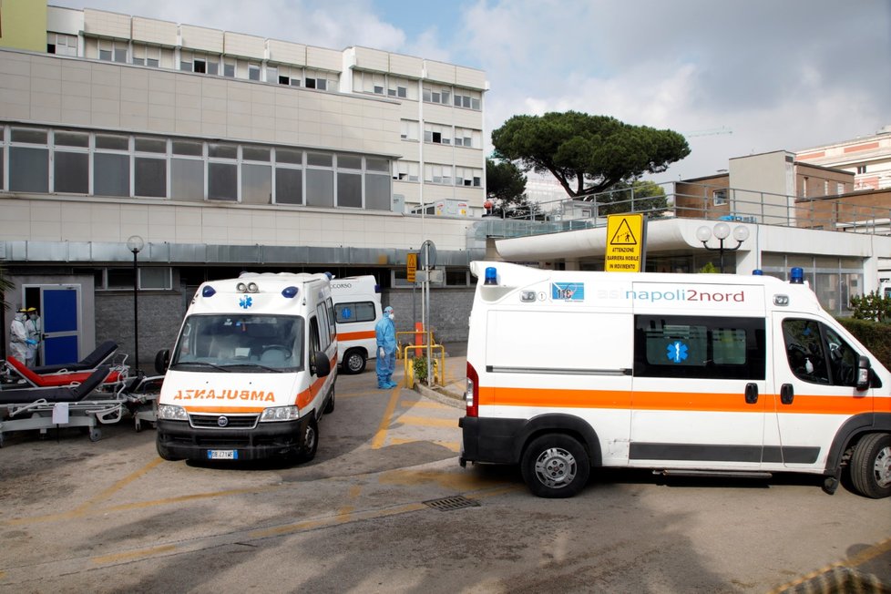 Nemocnice v Neapoli a okolí jsou přetížené