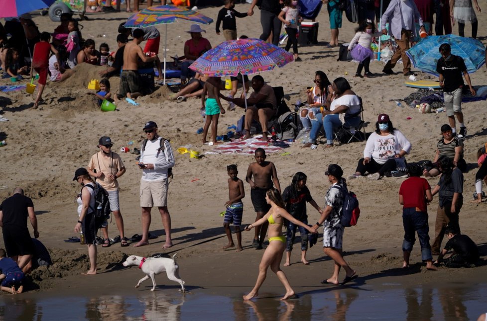 Kalifornie v době pandemie koronaviru (1. 4. 2021) Kalifornie v době pandemie koronaviru (1. 4. 2021)