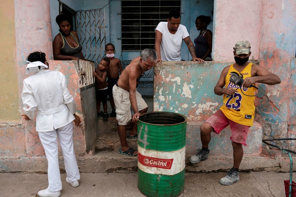 Kuba v době pandemie koronaviru.