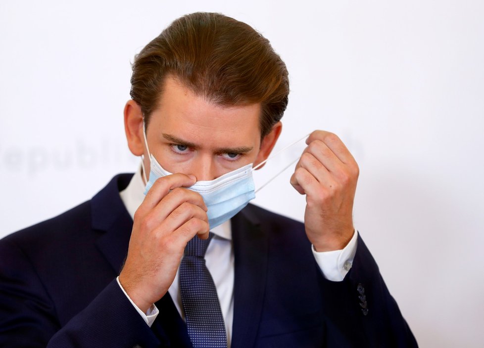 Rakouský kancléř Sebastian Kurz v roušce (11. 9. 2020)