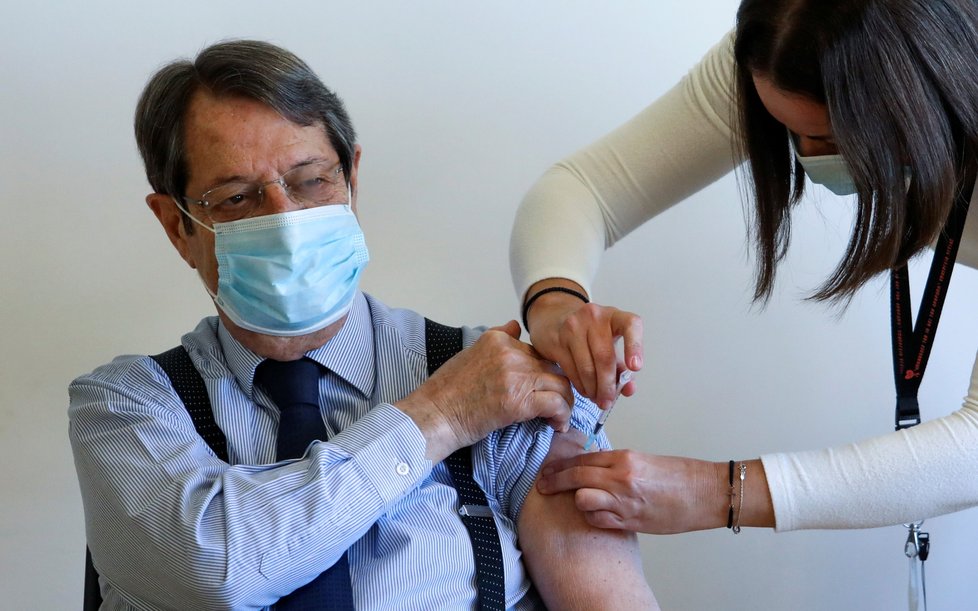 Koronavirus na Kypru: Prezident Nicos Anastasiades na očkování