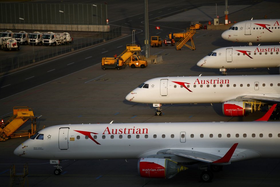 Rakouské aerolinky Austrian Airlines, které jsou součástí německé Lufthansy, požádaly o státní pomoc