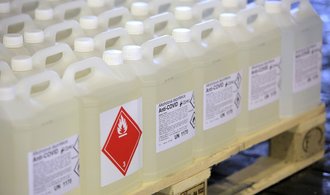 Výrobci biopaliv se přeorientovali na výrobu lihu pro dezinfekce. Dvě firmy saturují téměř celý trh