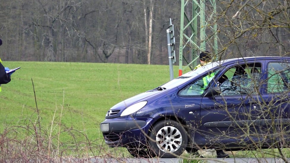 Policie a armáda střežila hranice zakázané karanténní zóny na Litovelsku a Uničovsku.