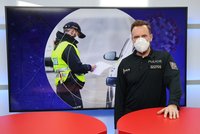 Třetí světová, roboti bez emocí a příjemné překvapení. Mluvčí policie o lockdownu Česka