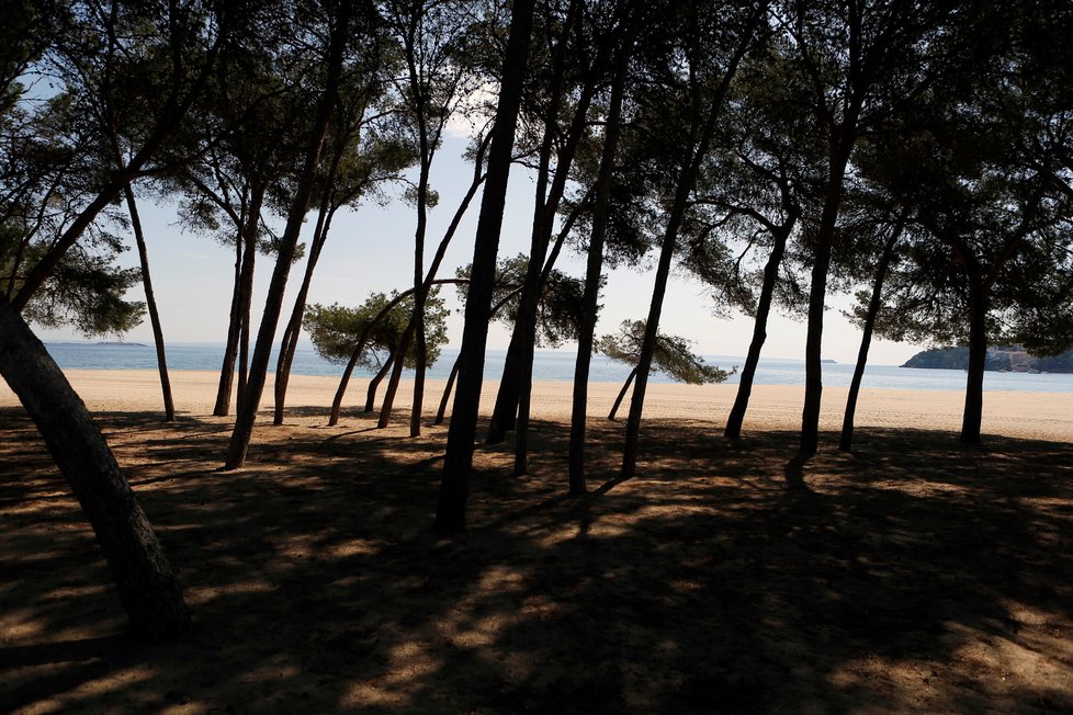 Mallorca a další Baleárské ostrovy jsou kvůli pandemii koronaviru zcela vylidněné, (24.04.2020).