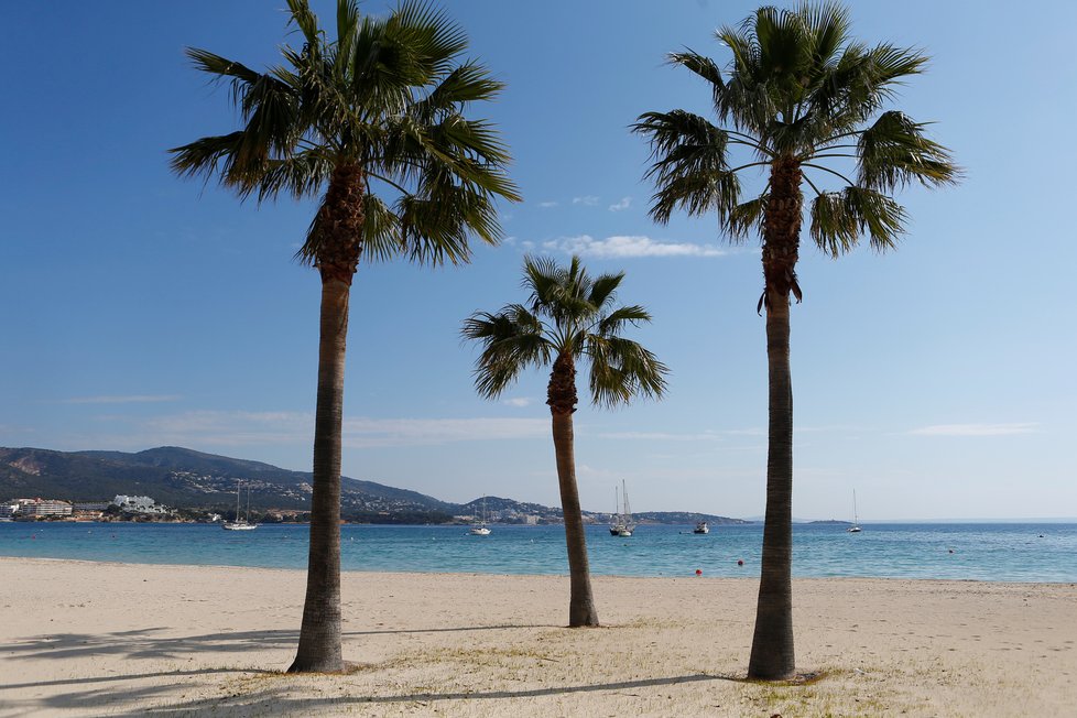 Mallorca a další Baleárské ostrovy jsou kvůli pandemii koronaviru zcela vylidněné, (24.04.2020).