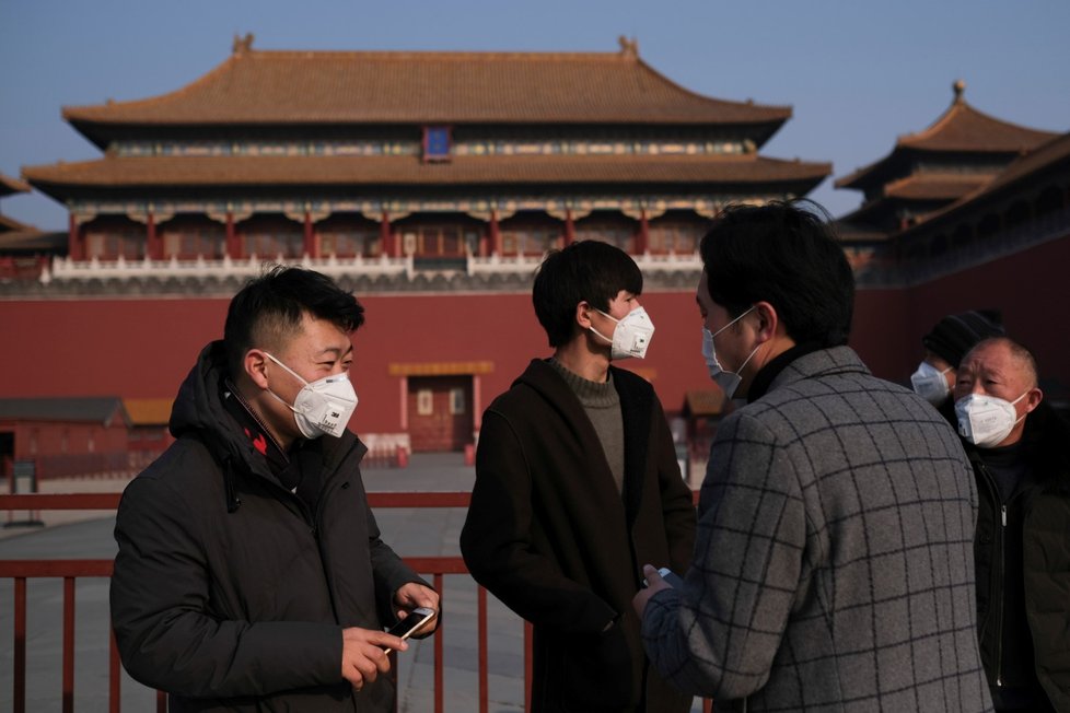 V Číně zavírají veřejná místa z důvodu rizika nákazy koronavirem.