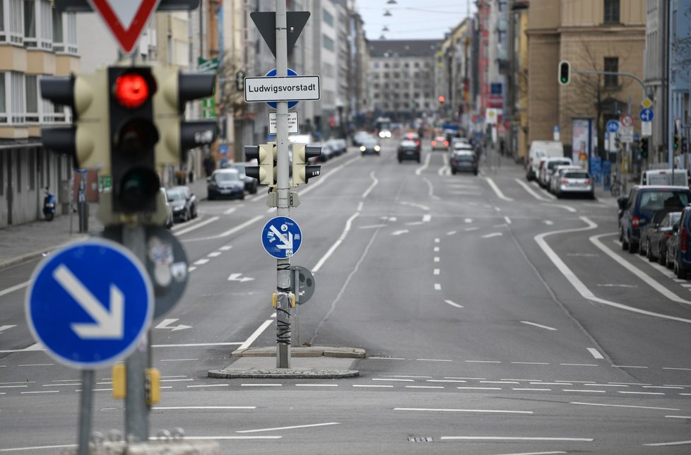 Prázdné ulice v Mnichově