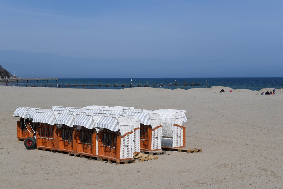 Uzavřené pláže ve Šlesvicku-Holštýnsku v Německu (11. 4. 2020)