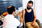 Koronavirus v Izraeli: Očkování třetí dávkou vakcíny (30.8.2021)