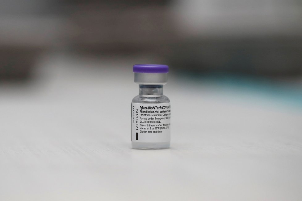Vakcína společnosti Pfizer. Vakcína společnosti Pfizer.