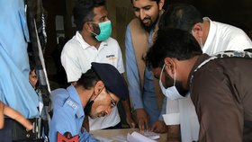 Očkování proti koronaviru v Pákistánu