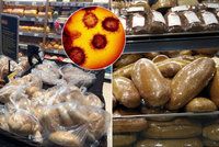 Přenos koronaviru přes pečivo: Můžete se nakazit? Rohlíky a chleba ochráníte „fíglem“