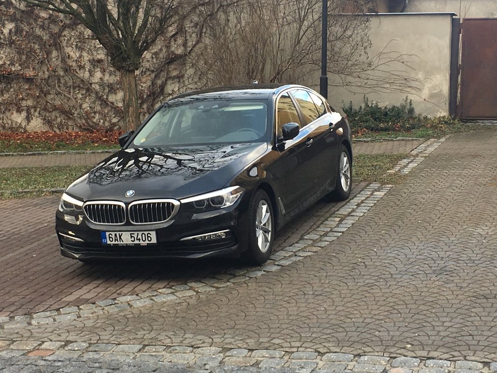 Taxikáře Ondřeje uzavření hranic připravilo o veškeré příjmy.