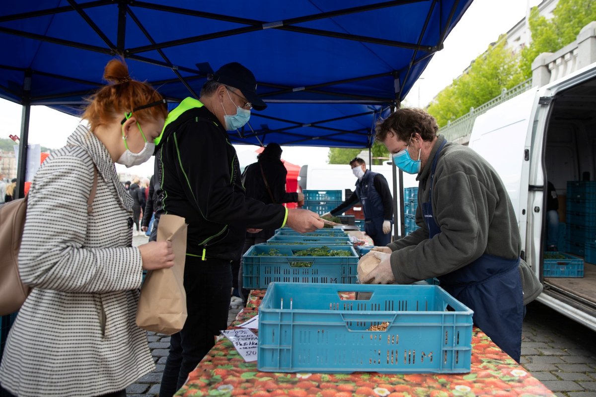 Farmářské trhy na Pražské náplavce v sobotu 25. 4. 2020