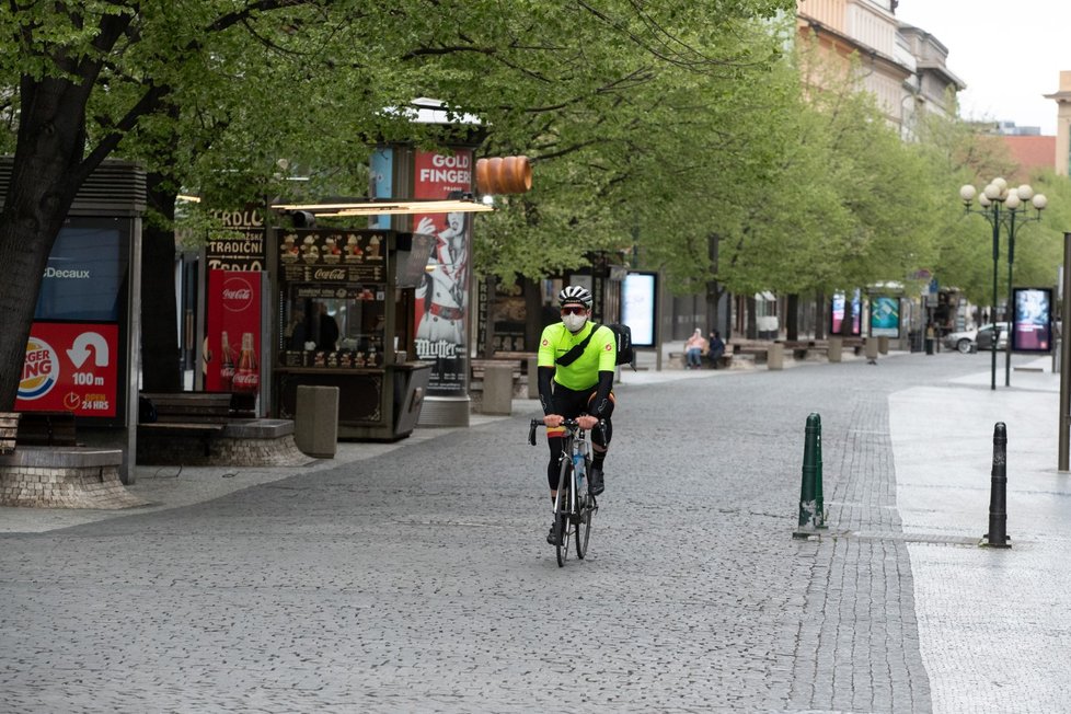 Velikonoční svátky v době pandemie koronaviru v Praze (14.4.2020)