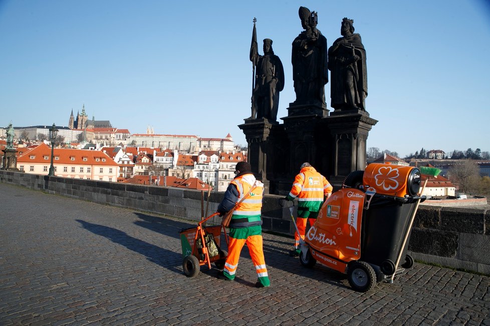 Vylidněná Praha (24. 3. 2020)