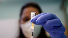 Koronavirus: Očkování vakcínou Pfizer.