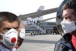 Do Prahy dorazilo letadlo s 1,1 miliony respirátorů z Čína. Na vše dohlíželi premiér Andrej Babiš (ANO) a ministr vnitra Jan Hamáček (ČSSD) (20.3.2020)