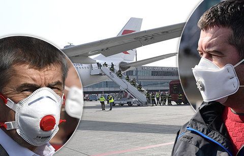 1,1 milionu respirátorů pro Čechy: Letadlo přiletělo z Číny, Babiš děkoval Zemanovi i Tvrdíkovi