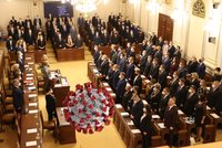 Válek hájí pandemický zákon, zmínil „podzimní vlnu“. Poslanci ho po vetu neprojednají
